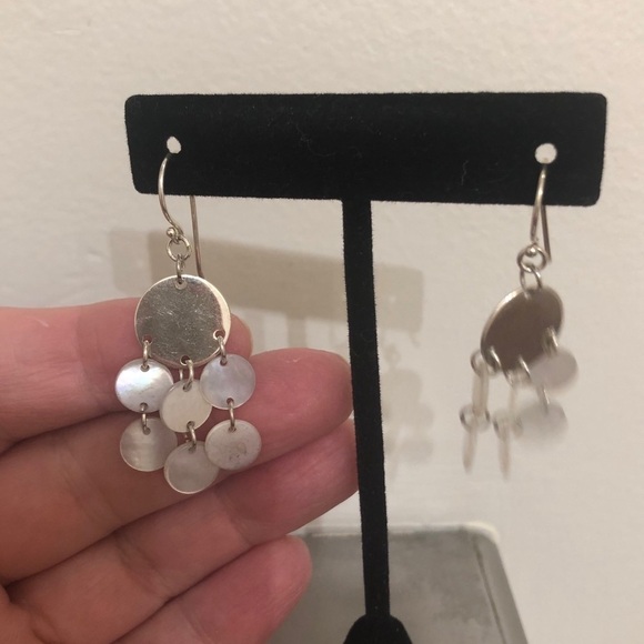 🌹 Silver earrings with motherofperl disks - Picture 4 of 5
